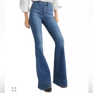 Veronica Beard Sheridan Flared Jeans - Airway
